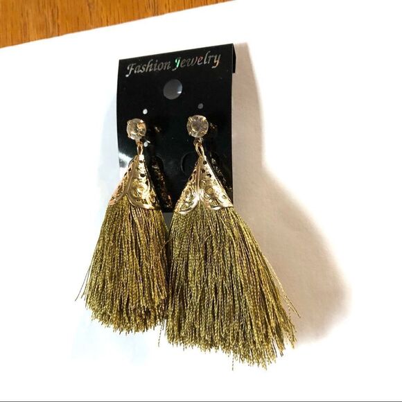 Green Boho Tasseled Earrings (A)103 - Picture 2 of 5